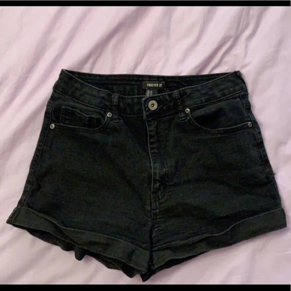Forever 21 black high waisted shorts